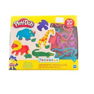 Play-Doh Makin' Animals Create It Kit for 3 + Year Olds 7 non-toxic colors.